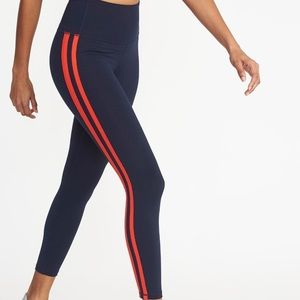 Old navy striped yoga pants